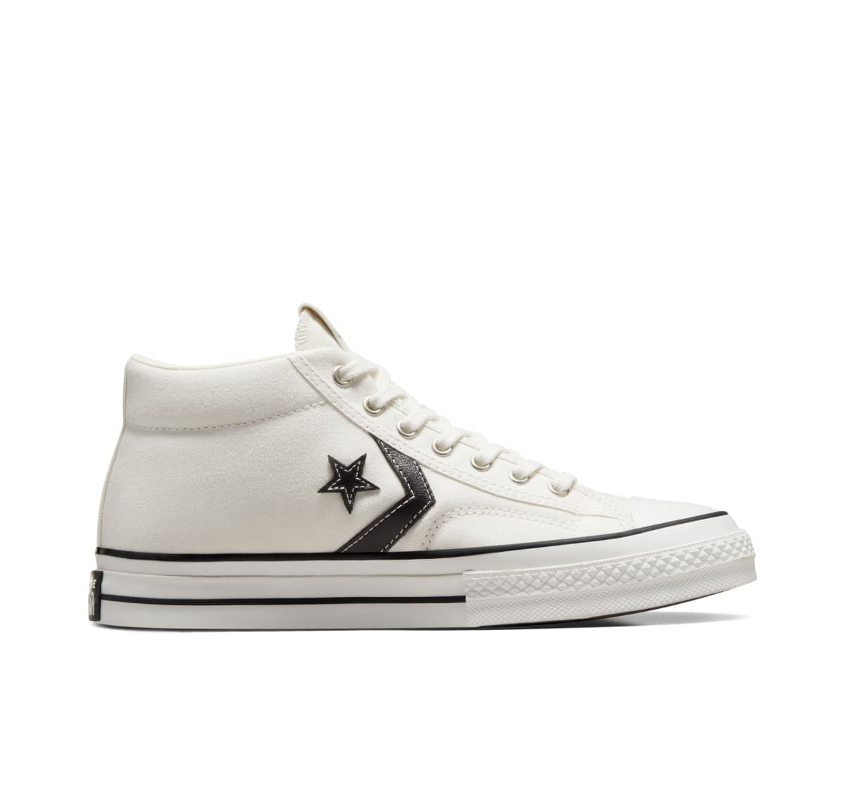 Converse Star Player 76 "Vintage White / Black / Egret"
